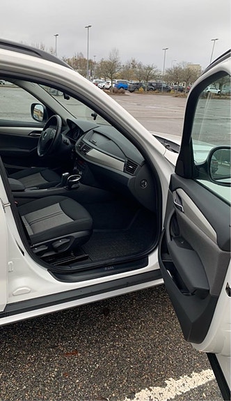 BMW X1 8 of 13