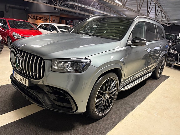 Mercedes-Benz GLS63 8 of 20