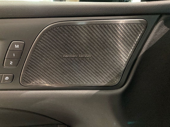 Volvo V60 15 of 16