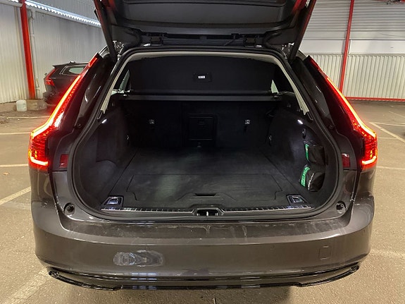 Volvo V90 13 of 14