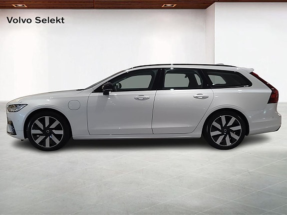 Volvo V90 3 of 18