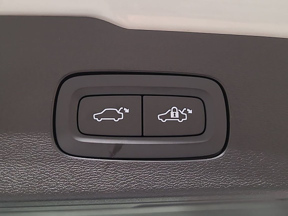 Volvo V60 14 of 19