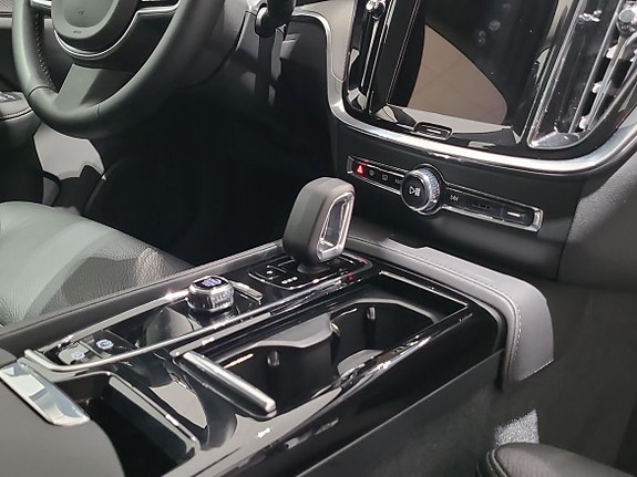 Volvo V60 17 of 19