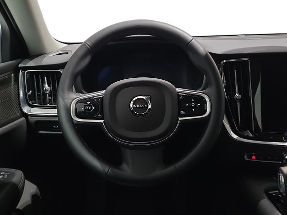 Volvo V60 10 of 19