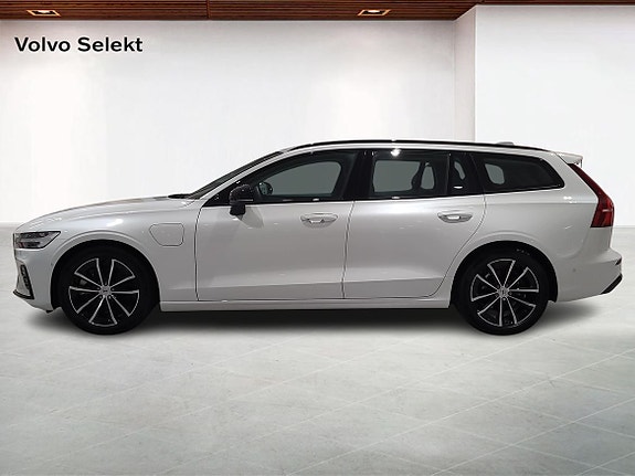 Volvo V60 3 of 19