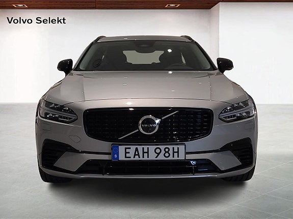 Volvo V90 8 of 18