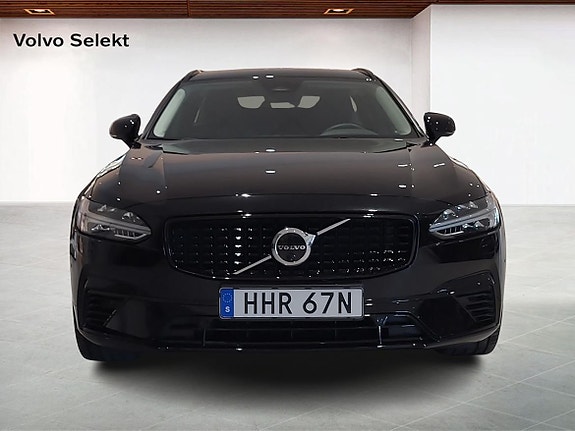 Volvo V90 8 of 19