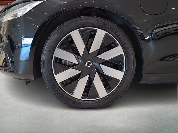 Volvo V90 9 of 19
