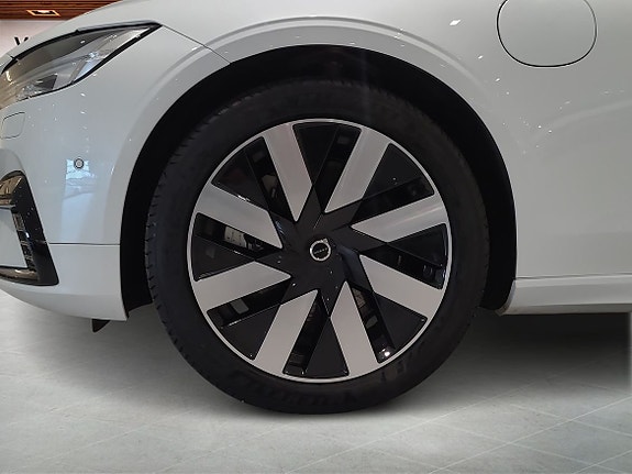 Volvo V90 9 of 19