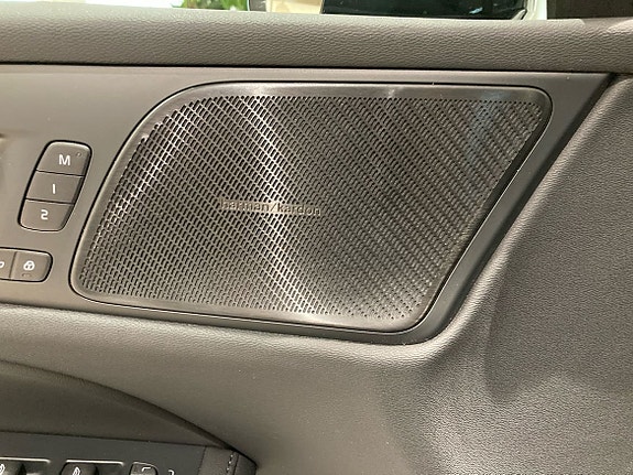 Volvo V60 15 of 16