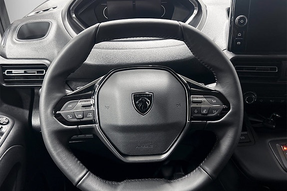 Peugeot e-Partner 6 of 21