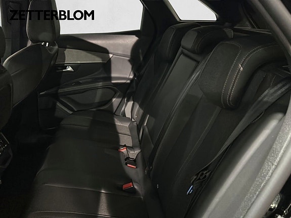 Peugeot 3008 9 of 18