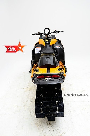 Ski-Doo Summit X 154" 850 E-tec Turbo R 4 of 9