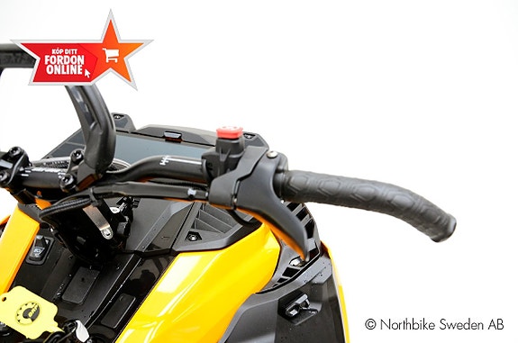Ski-Doo Summit X 154" 850 E-tec Turbo R 7 of 9
