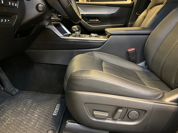 Mazda CX-60 9 of 13