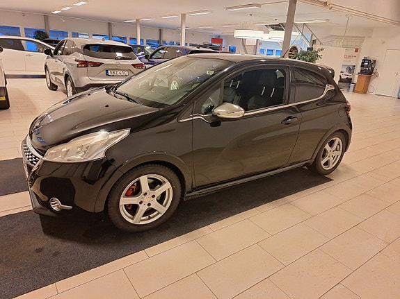 Peugeot 208 4 of 5