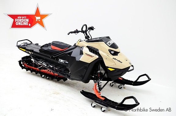Ski-Doo Summit Adrenaline 154 600RR 2 of 9
