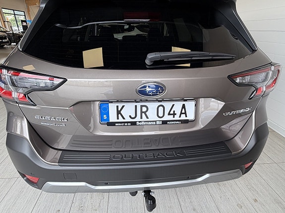 Subaru Outback 4 of 5