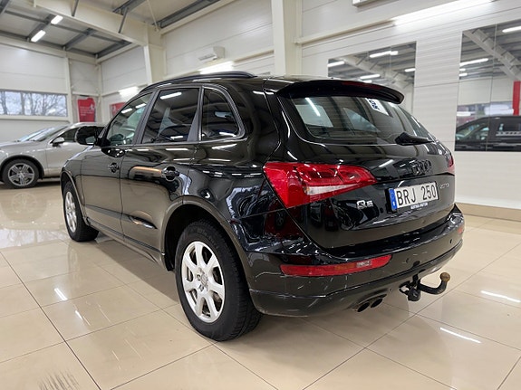 Audi Q5 12 of 18