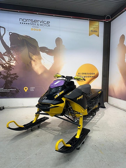 Ski-Doo MXZ RS 600 R Endast Ungdoms körd ca 35 h