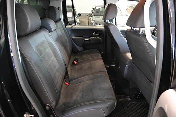 Volkswagen Amarok 13 of 20