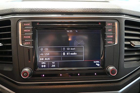 Volkswagen Amarok 17 of 20