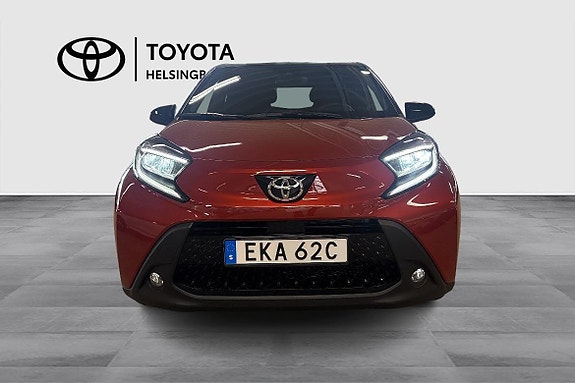 Toyota Aygo X 2 of 5