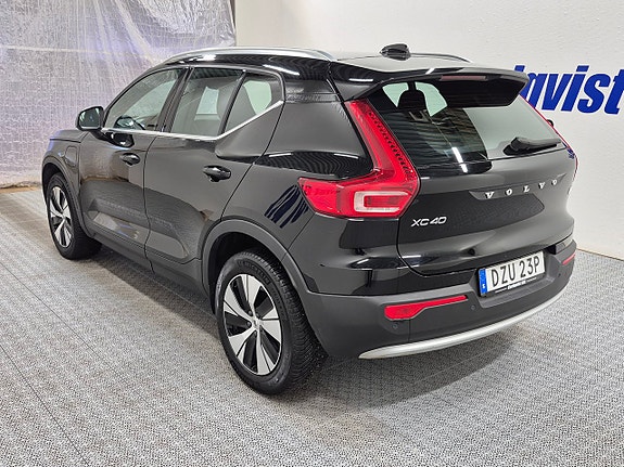 Volvo XC40 5 of 5