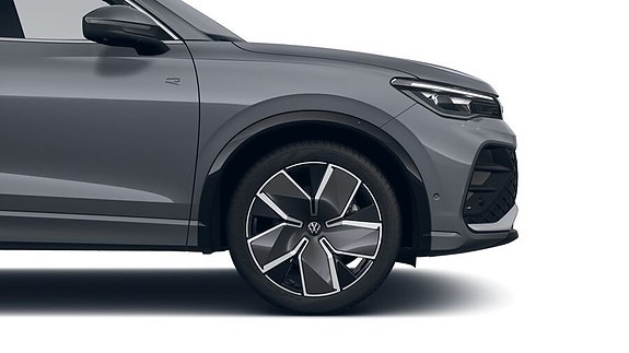 Volkswagen Tiguan 5 of 7