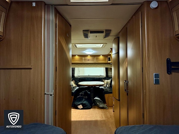 Kabe ROYAL 720 GLE KS AC Tält Markis Mover Skinn 15 of 19