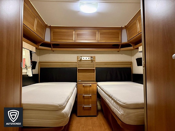 Kabe ROYAL 720 GLE KS AC Tält Markis Mover Skinn 9 of 19