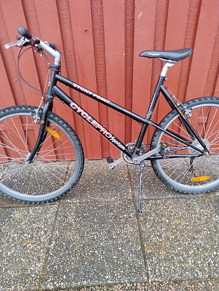 Product image 2 of 9