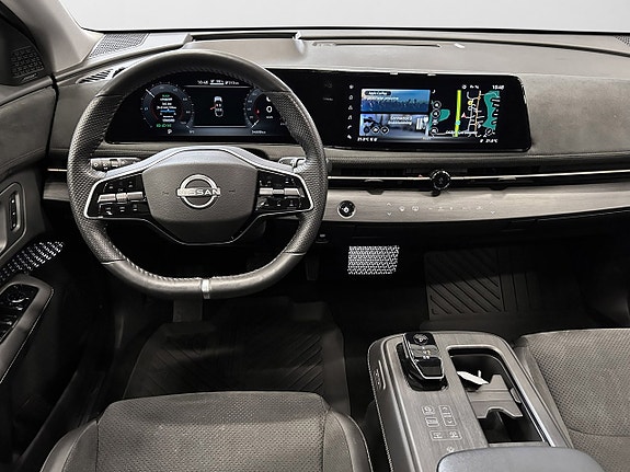 Nissan Ariya 9 of 24
