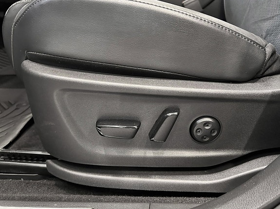 Nissan Ariya 11 of 24