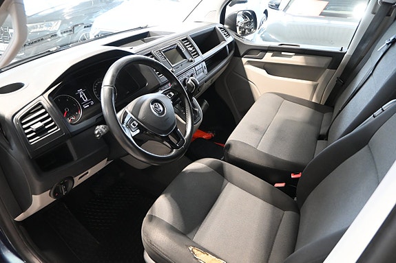 Volkswagen Transporter 7 of 17