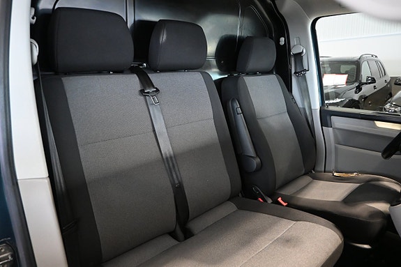 Volkswagen Transporter 11 of 17