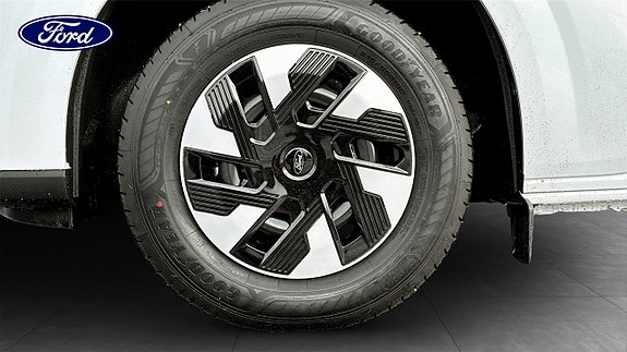 Ford Custom 9 of 9