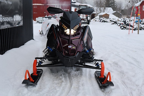 Polaris SWITCHBACK ASSAULT 9R 146" -25 6 of 10