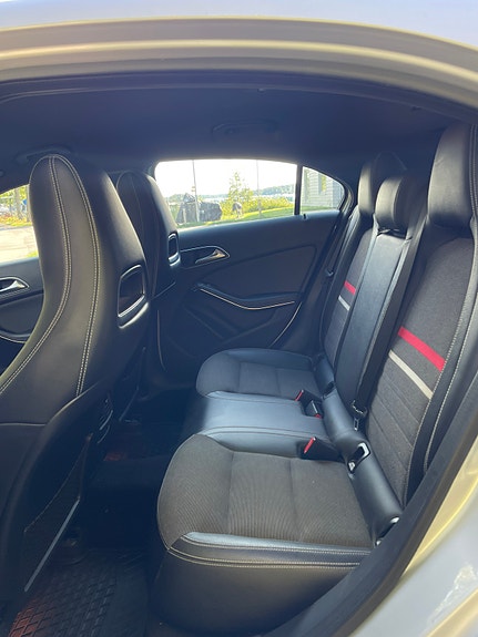 Mercedes-Benz A180 7 of 8