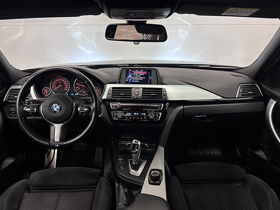 BMW 320 11 of 30