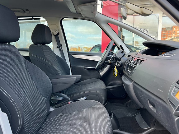 Citroen Grand C4 Picasso 7 of 12