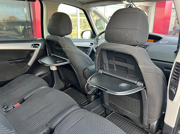 Citroen Grand C4 Picasso 10 of 12