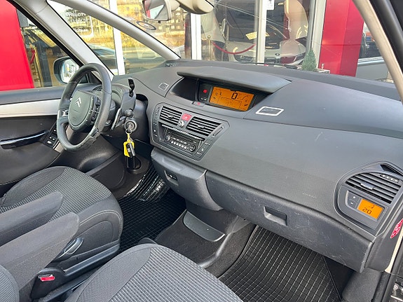 Citroen Grand C4 Picasso 6 of 12