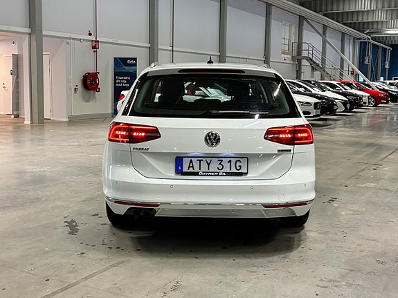 Volkswagen Passat 5 of 5