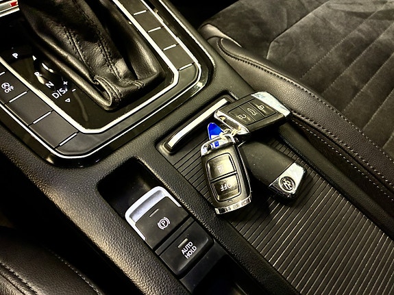 Volkswagen Passat 20 of 28
