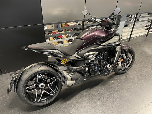 Ducati XDiavel V4 *Demo* Endast 57 mil 6 of 10
