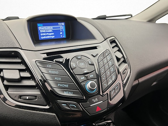 Ford Fiesta 22 of 30