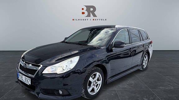 Subaru Legacy 8 of 14