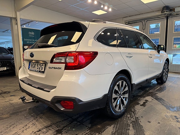 Subaru Outback 4 of 5