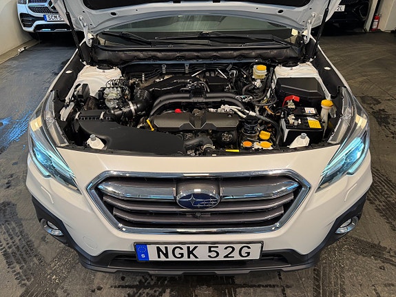 Subaru Outback 25 of 28